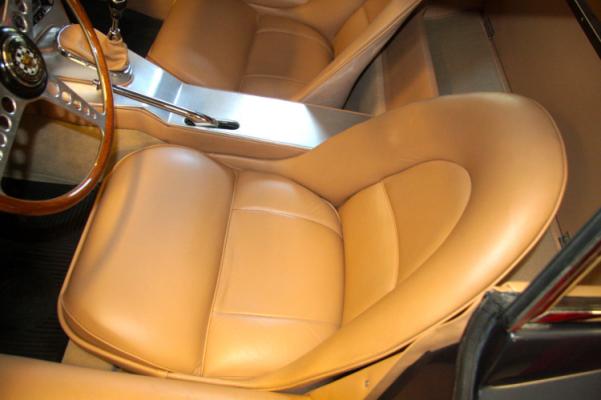 Vehicle Image 31 - 1961 Jaguar E-Type FHC