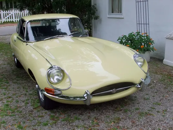 Vehicle Image 27 - 1968 Jaguar E Type 2+2 Manual Transmission