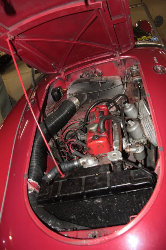 Vehicle Image 3 - 1962 MGA 1600 MkII