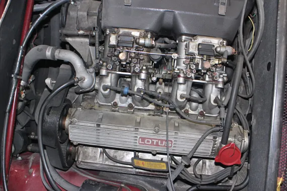 Vehicle Image 15 - 1977 Lotus Elite 504