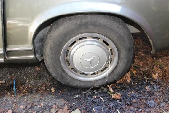 Vehicle Image 10 - 1969 Mercedes Benz 280SL Project