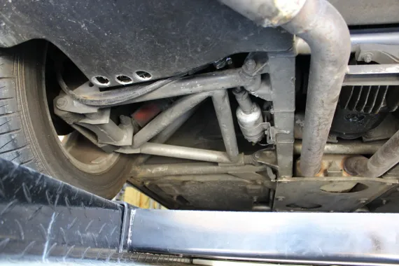 Vehicle Image 6 - 1993 TVR Griffith 430