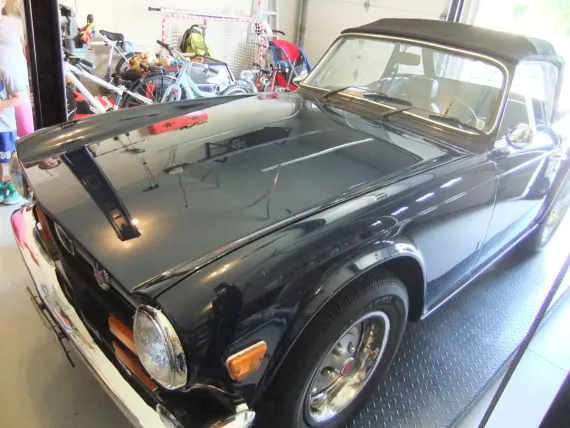 Vehicle Image 16 - 1973 Triumph TR6