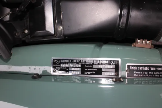 Vehicle Image 23 - 1954 Mercedes-Benz 220S
