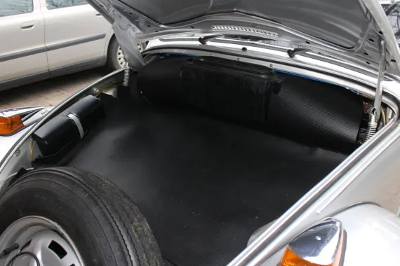 Vehicle Image 7 - 1977 Volkswagen Beetle w Air Conditioning PRISTINE