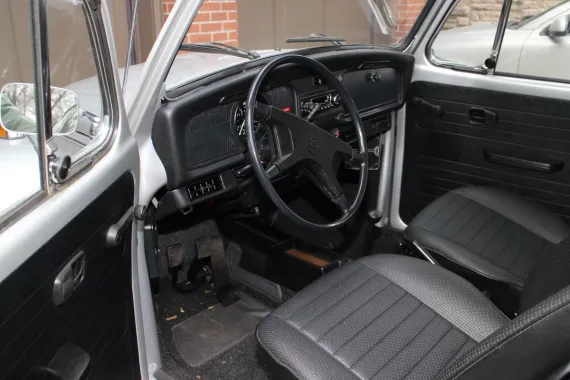 Vehicle Image 25 - 1977 Volkswagen Beetle w Air Conditioning PRISTINE