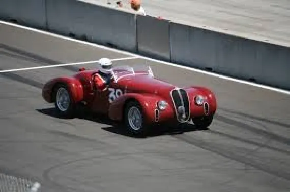 Vehicle Image 1 - 1946-1950 Alfa Romeo Tipo 6C-2500 SS Spider