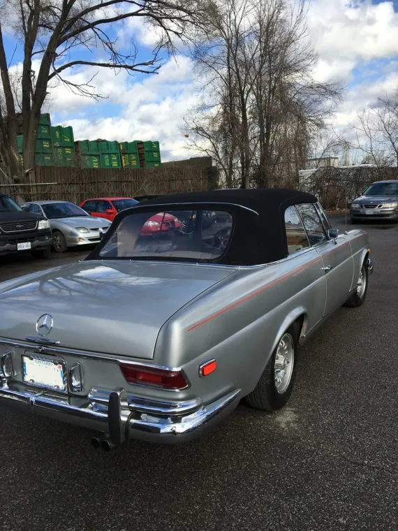 Vehicle Image 6 - 1969 Mercedes-Benz 280SE Cabriolet