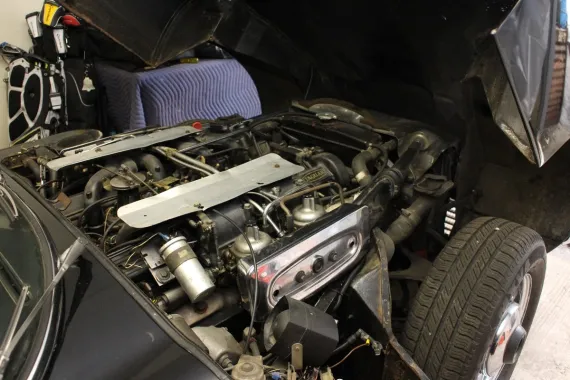 Vehicle Image 46 - 1974 Jaguar E Type Roadster RHD Automatic