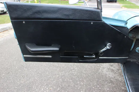 Vehicle Image 16 - 1970 Jaguar E-Type Roadster