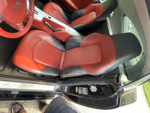 Vehicle Image 7 - 2004 Chrysler Crossfire