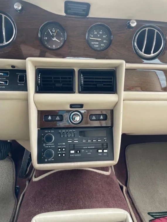 Vehicle Image 7 - 1988 Bentley 8