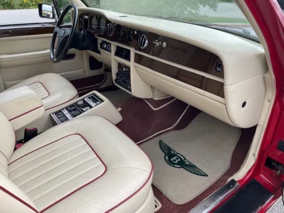 Vehicle Image 9 - 1988 Bentley 8