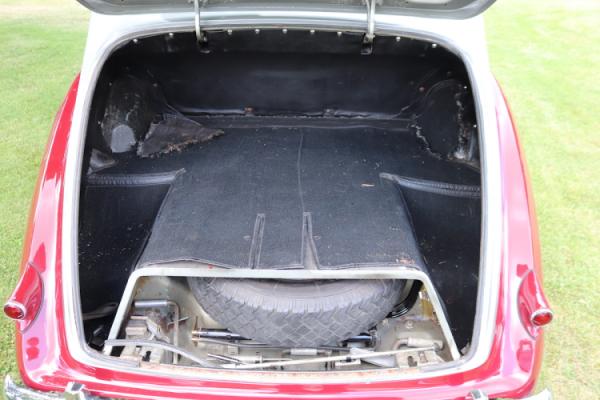 Vehicle Image 3 - 1954 Bentley R-Type