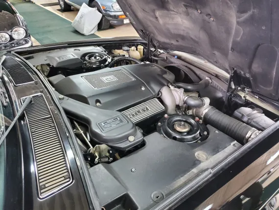 Vehicle Image 1 - 1997 Bentley Brooklands