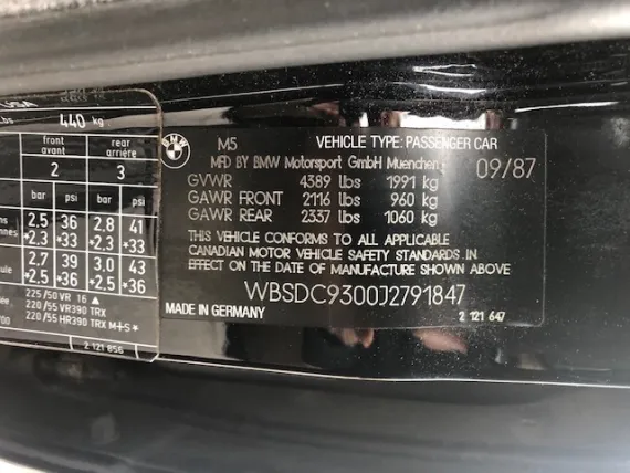 Vehicle Image 15 - 1988 BMW M5 (E28)