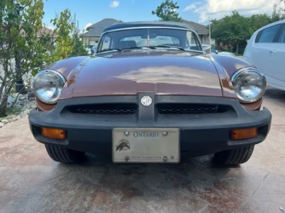 Vehicle Image 13 - 1980 MG B with overdrive