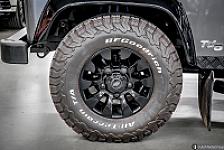 Thumbnail 1 - 2001 Land Rover Defender 110 Restored with all "Mod Cons"