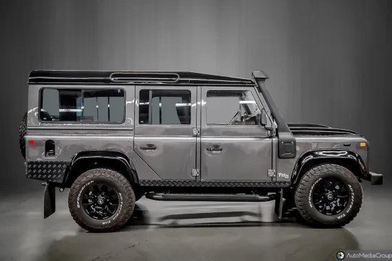 Vehicle Image 15 - 2001 Land Rover Defender 110 Restored with all "Mod Cons"