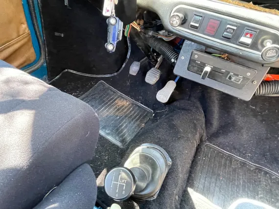 Vehicle Image 8 - 1973 Austin Mini
