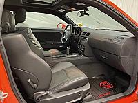 Thumbnail 8 - 2009 Dodge Challenger SRT-8 with only 2 total kilometers