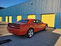 Thumbnail 18 - 2009 Dodge Challenger SRT-8 with only 2 total kilometers