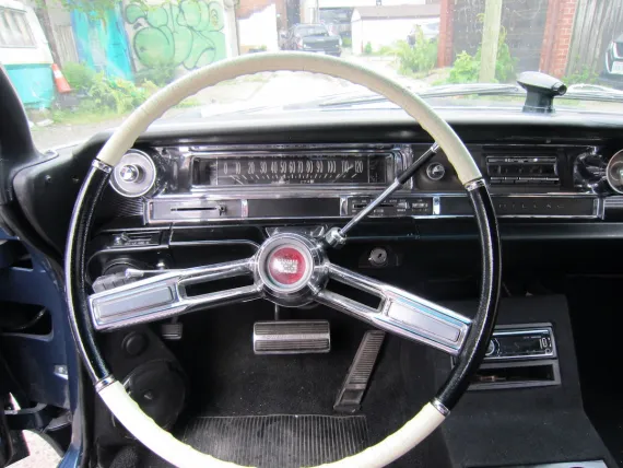 Vehicle Image 12 - 1961 Cadillac Series 62 w. Air Ride Suspension