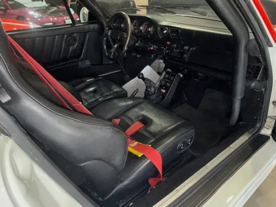 Vehicle Image 10 - 1986 Porsche Kremer 935 GT Street