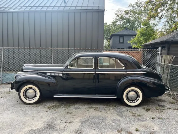 Vehicle Image 5 - 1940 Buick Roadmaster