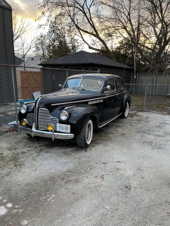 Vehicle Image 6 - 1940 Buick Roadmaster