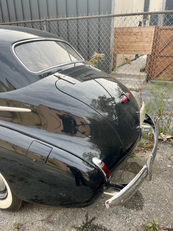 Vehicle Image 4 - 1940 Buick Roadmaster