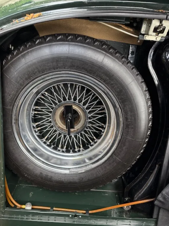 Vehicle Image 15 - 1970 Jaguar E Type Roadster BRG