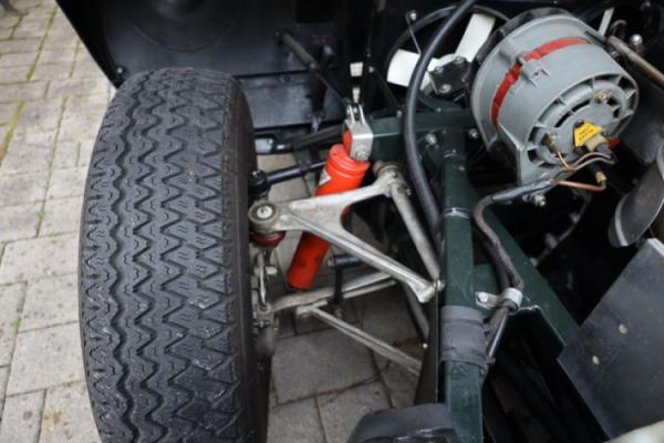 Vehicle Image 36 - 1970 Jaguar E Type Roadster BRG
