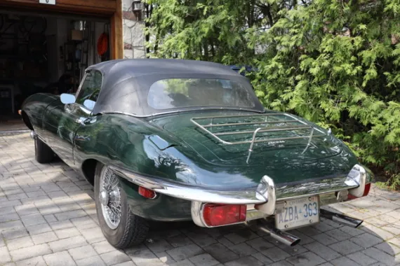 Vehicle Image 35 - 1970 Jaguar E Type Roadster BRG