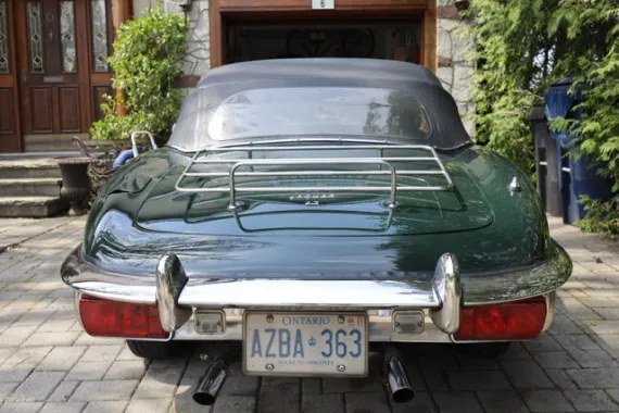 Vehicle Image 34 - 1970 Jaguar E Type Roadster BRG