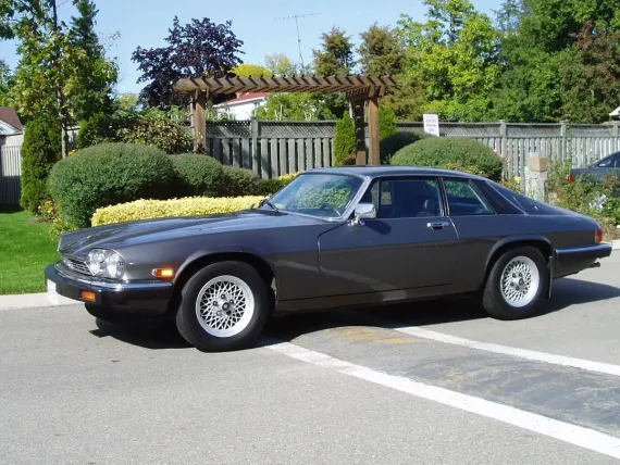 Vehicle Image 8 - 1984 Jaguar XJS coupe factory testing car