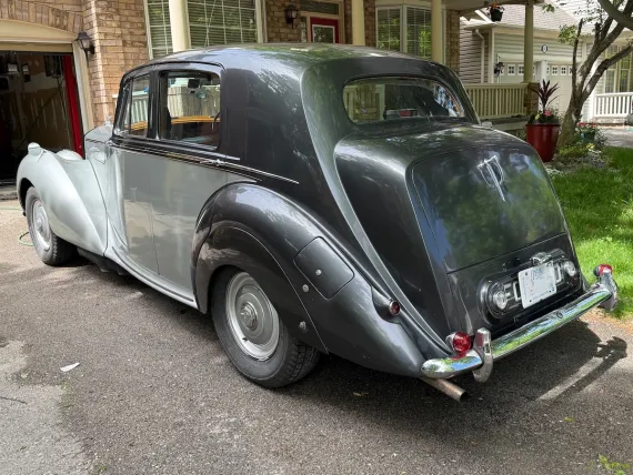 Vehicle Image 16 - 1952 Bentley MKVI