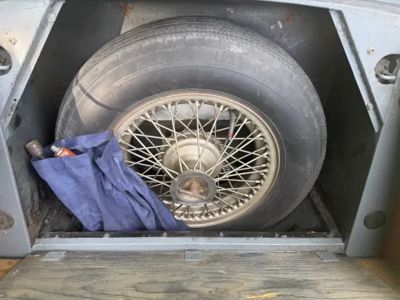 Vehicle Image 2 - 1957 Jaguar XK140 DHC RHD