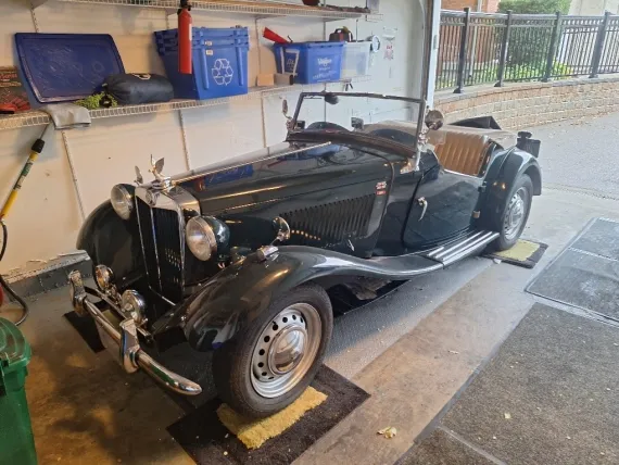 Vehicle Image 11 - 1950 MG TD				