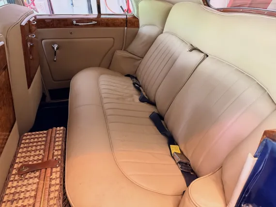 Vehicle Image 12 - 1956 Bentley S1