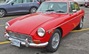 FOR SALE 1974 MG B GT Coupe
