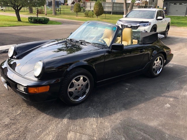 1990 Porsche 911 Carrera 4 Cabriolet