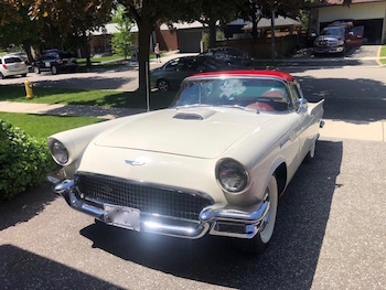 1957 Ford Thunderbird