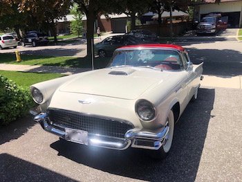 1957 Ford Thunderbird